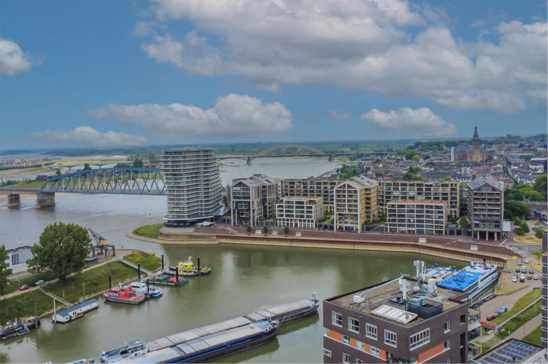 Foto 2 van Waalbandijk 247