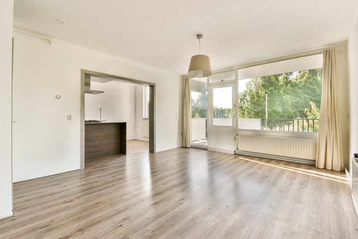 Foto 8 van Schelluinenstraat 6