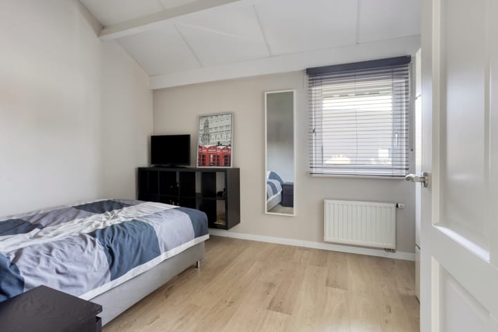 Foto 39 van Vuurdoornstraat 2