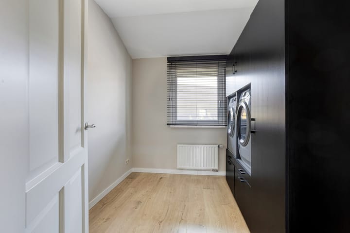 Foto 41 van Vuurdoornstraat 2