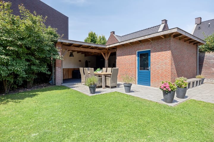 Foto 46 van Vuurdoornstraat 2