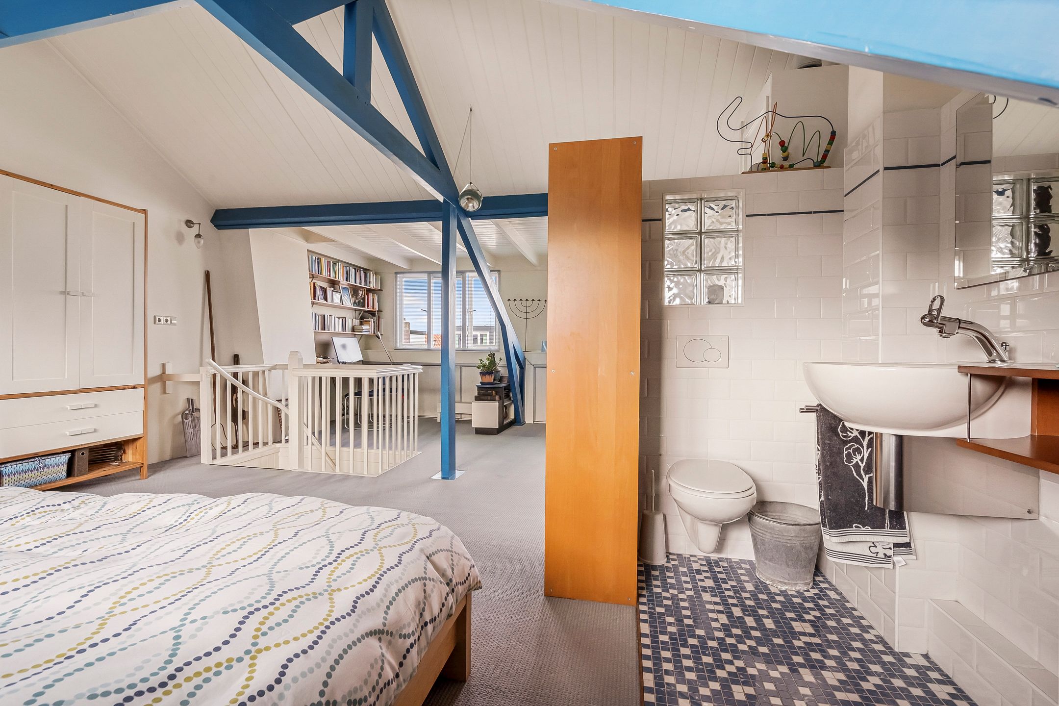 Foto 42 van Leidsevaart 302