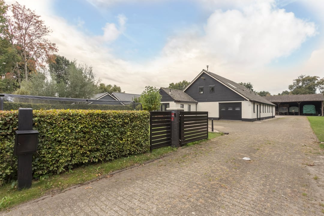 Photo 2 of Koningin Julianaweg 25