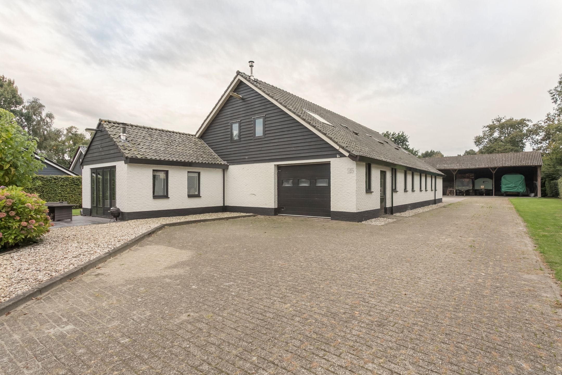 Photo 3 of Koningin Julianaweg 25