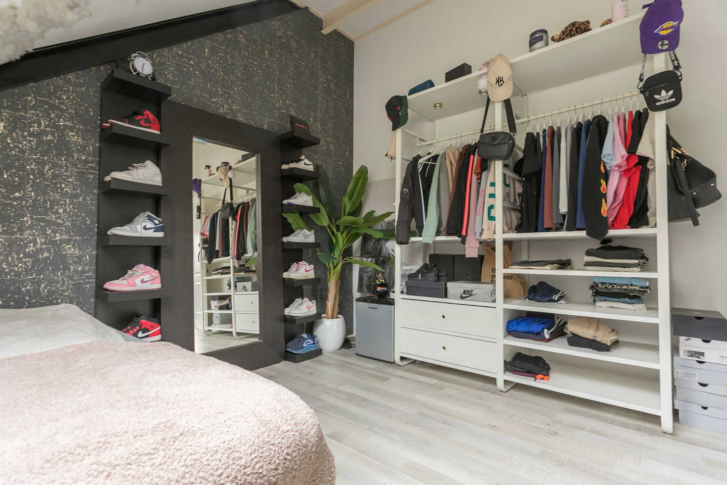 Photo 35 of Koningin Julianaweg 25