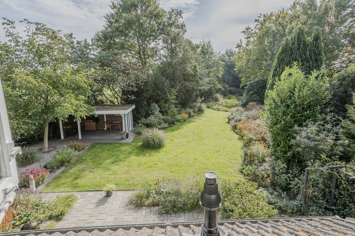 Photo 38 of Rollecate 30