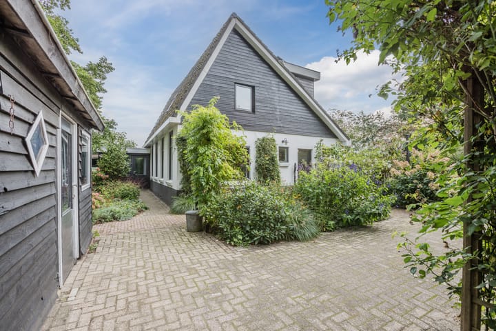 Photo 51 of Rollecate 30