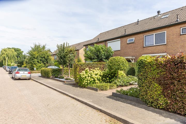 Photo 42 of Nassaulaan 4