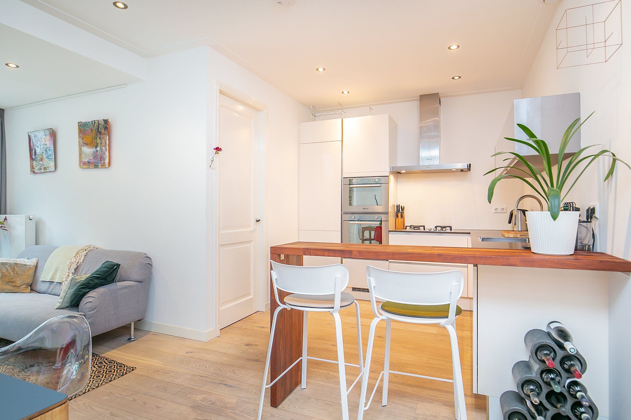 Foto 3 van Woestduinstraat 142-H