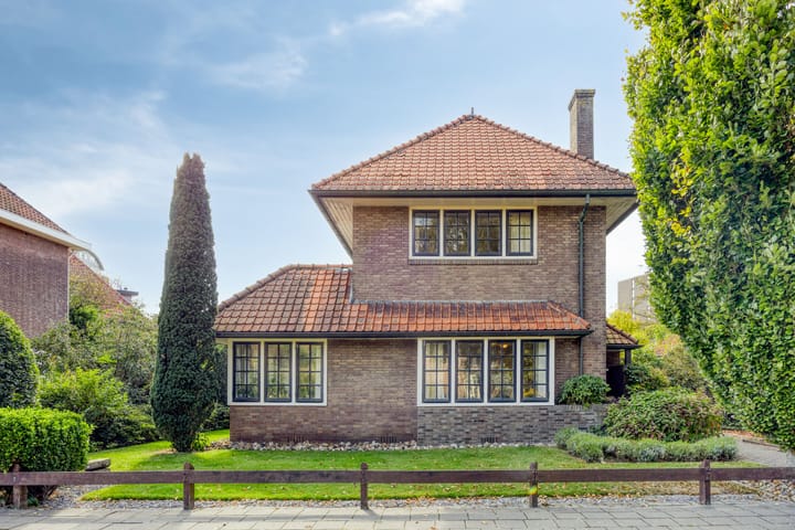 Photo 2 of Prins Mauritslaan 5