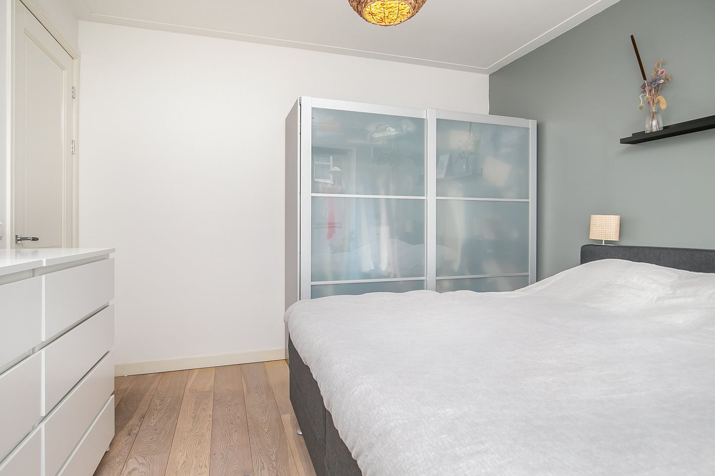 Foto 14 van Woestduinstraat 142-H