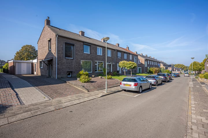 Foto 23 van Abdissenlaan 52