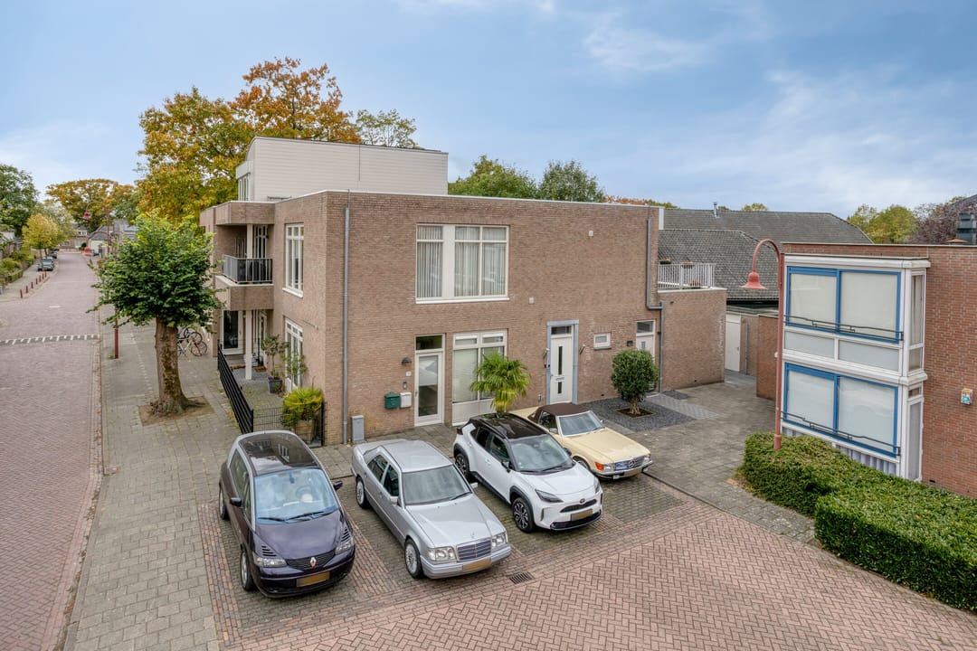 Photo 31 of Kloosterstraat 31