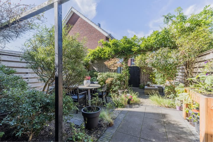 Foto 26 van Ringoever 25