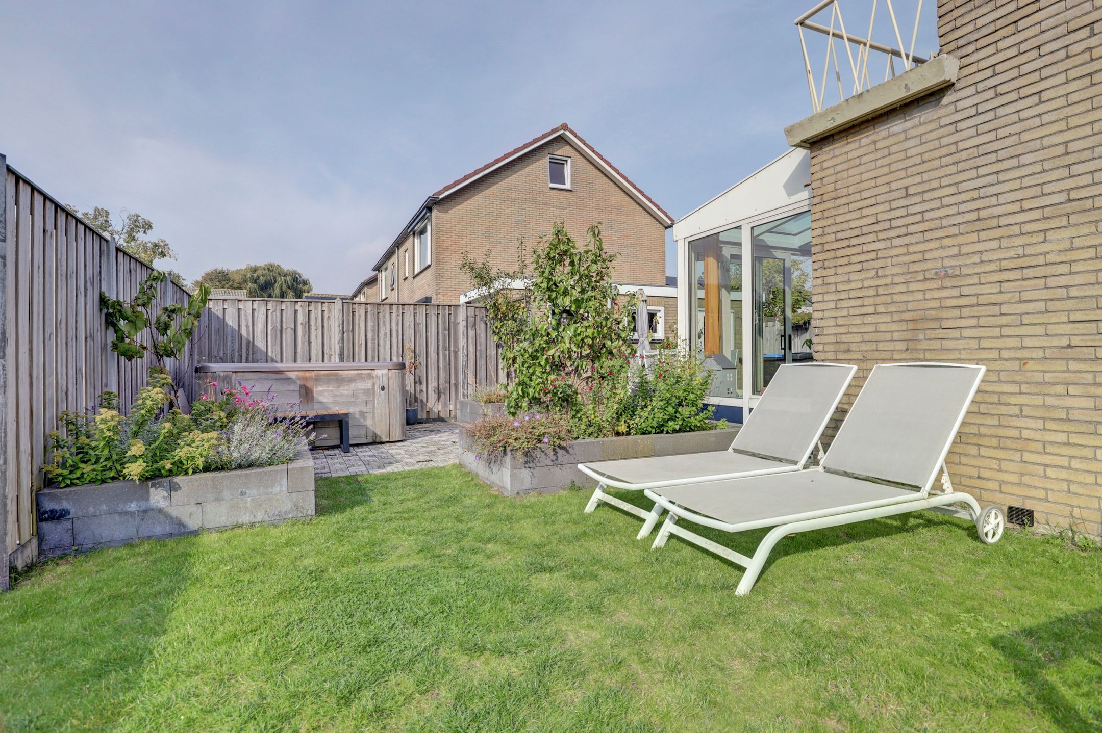 Foto 27 van Spaarlingsstraat 1