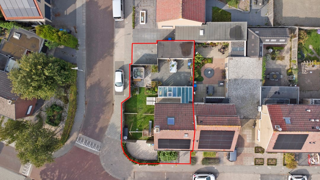 Foto 32 van Spaarlingsstraat 1