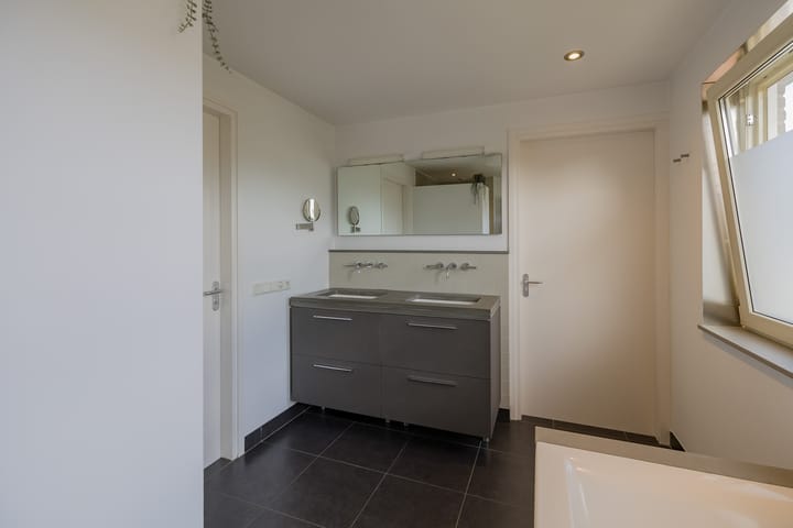 Foto 38 van Valentijnsingel 16