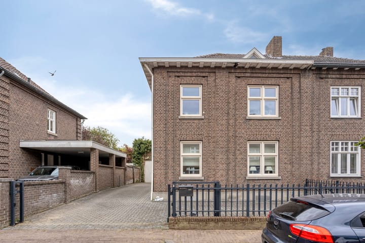 Foto 2 van Julianastraat 8