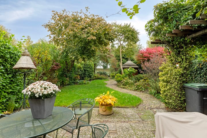 Photo 36 of Abeelstraat 65