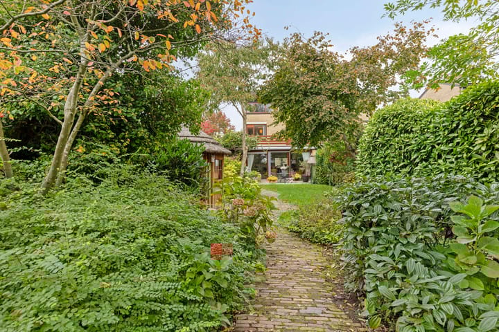 Photo 39 of Abeelstraat 65