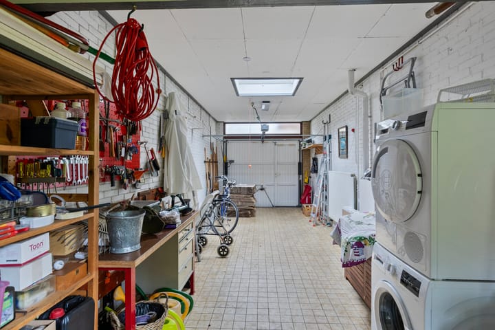 Photo 46 of Abeelstraat 65