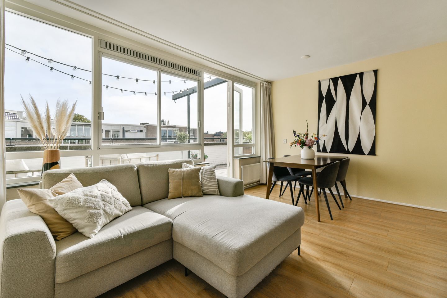 Foto 4 van Riouwstraat 55-E