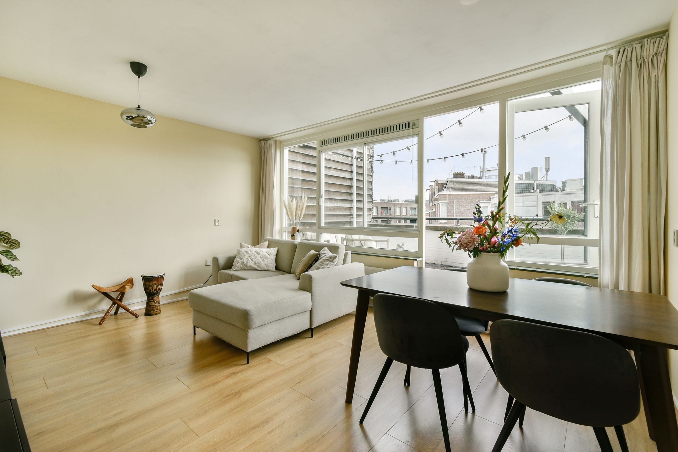 Foto 6 van Riouwstraat 55-E