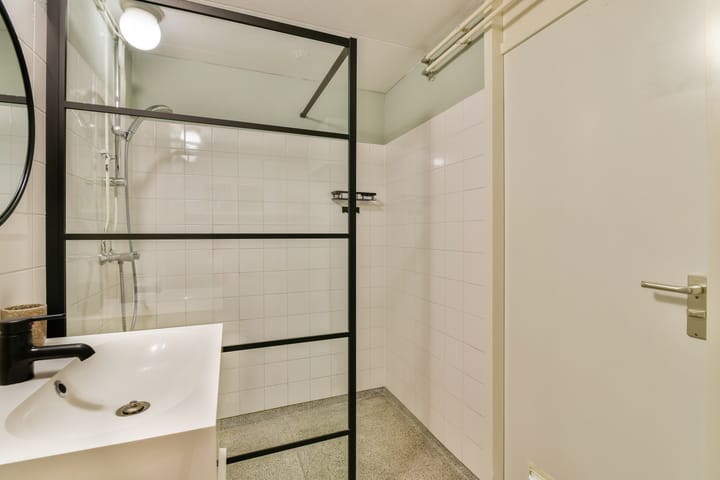 Foto 20 van Riouwstraat 55-E