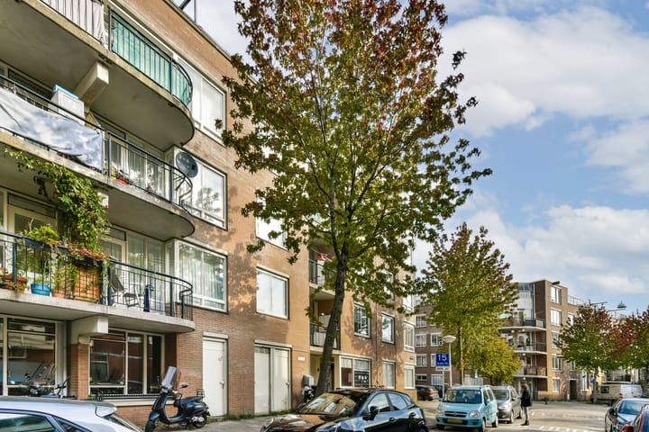 Foto 23 van Riouwstraat 55-E