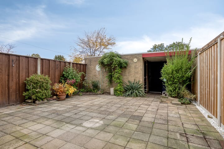 Foto 3 van Grovestins 74