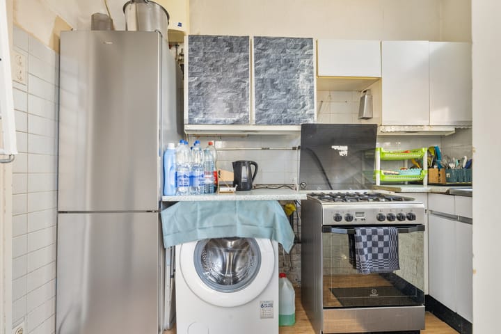 Photo 9 of Buys Ballotsingel 84-B