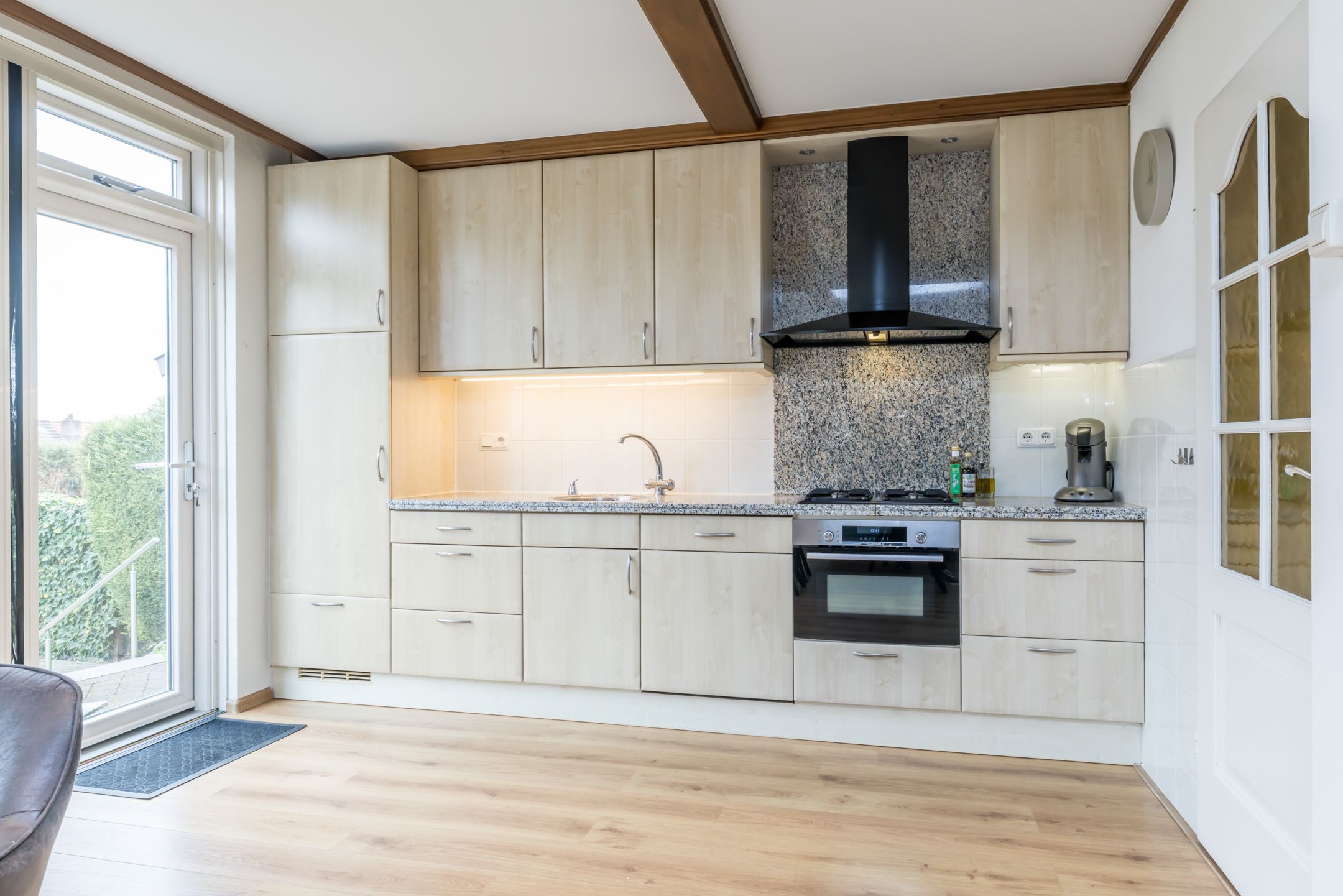 Foto 9 van UNO-straat 15