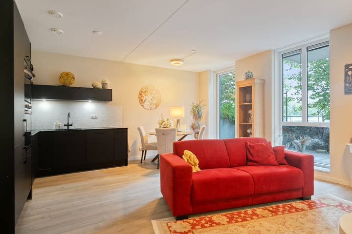 Photo 2 of Buenos Airesstraat 121