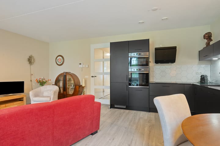 Photo 14 of Buenos Airesstraat 121