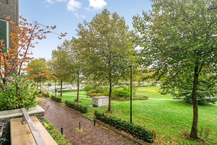 Photo 32 of Buenos Airesstraat 121