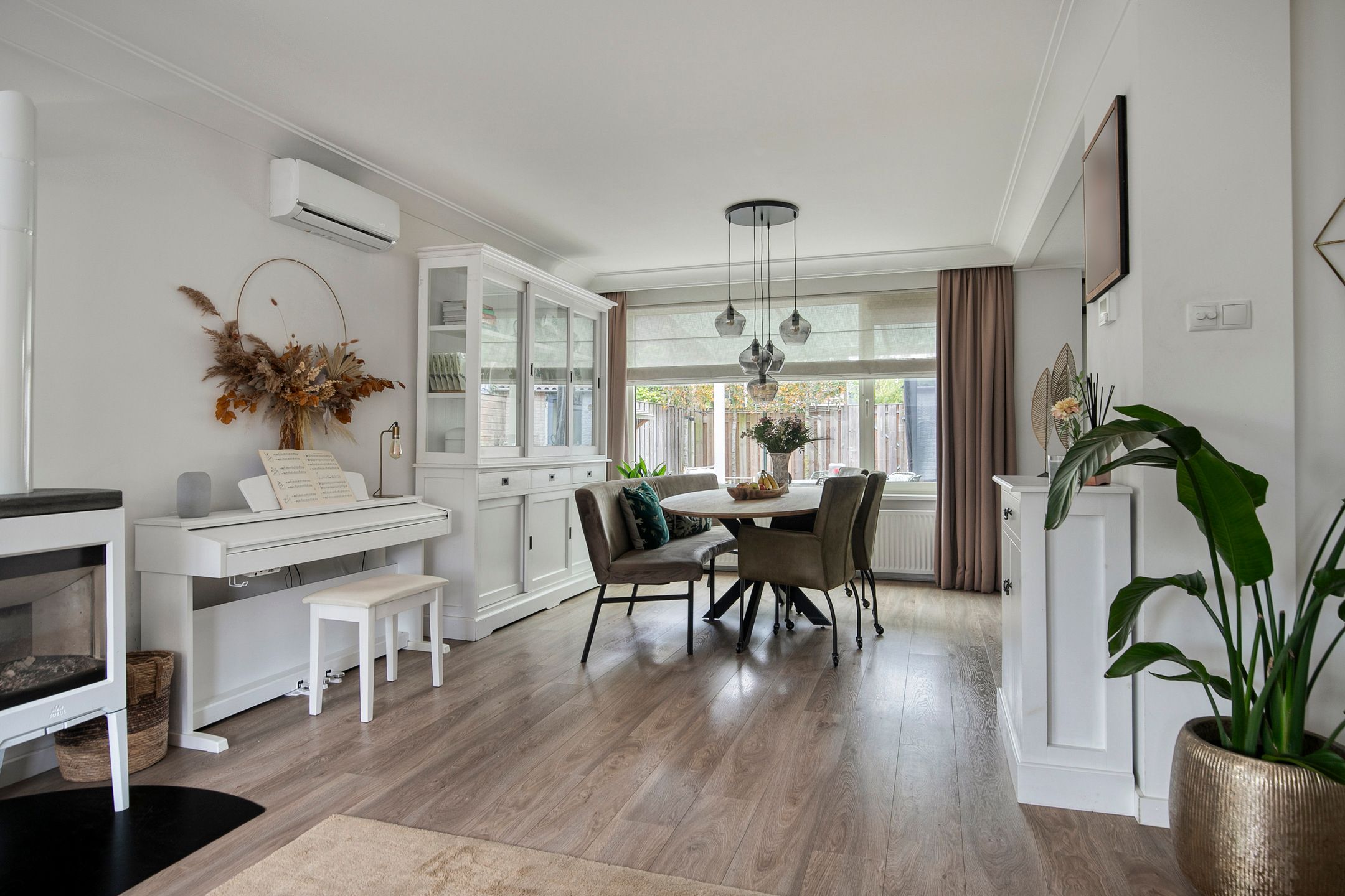 Foto 12 van Jan van Riebeeckstraat 23