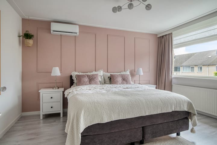 Photo 21 of Jan van Riebeeckstraat 23