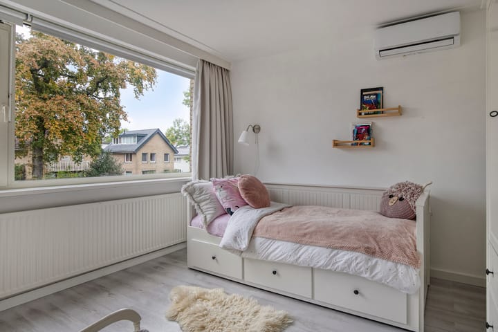 Photo 25 of Jan van Riebeeckstraat 23