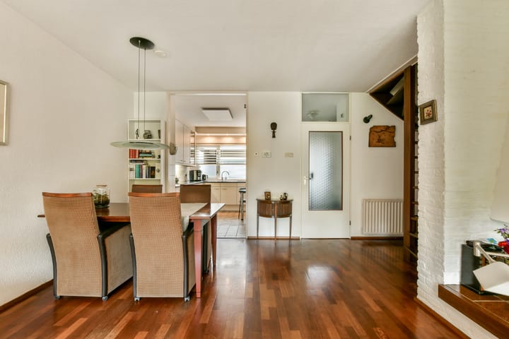 Foto 9 van Telemannstraat 12