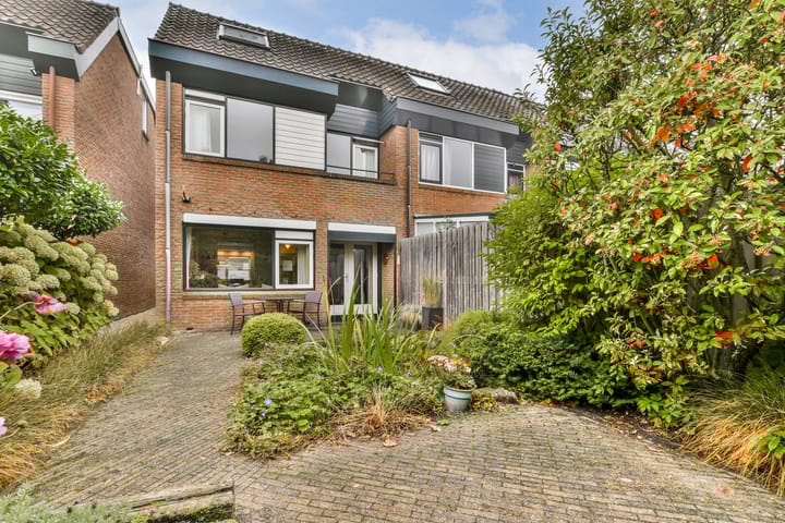 Foto 26 van Telemannstraat 12