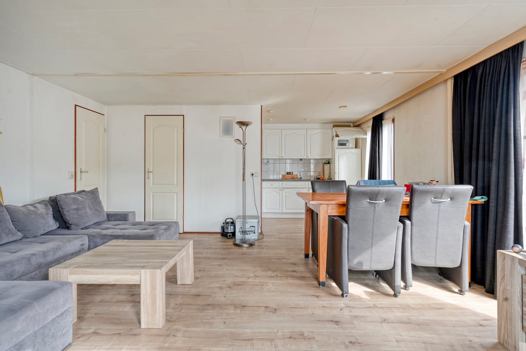 Foto 11 van Coevorderweg 27-122