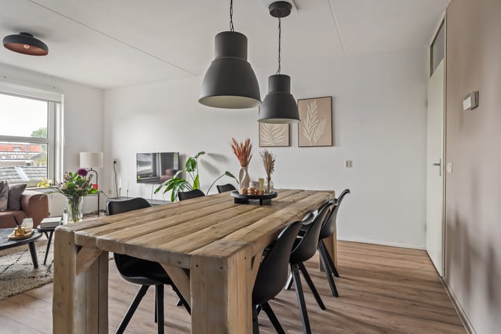 Foto 12 van Schoolstraat 1-12