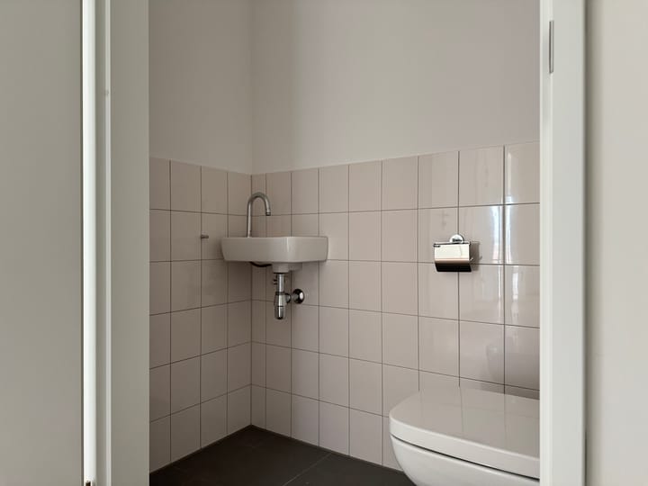 Foto 28 van Aalscholverpad 137