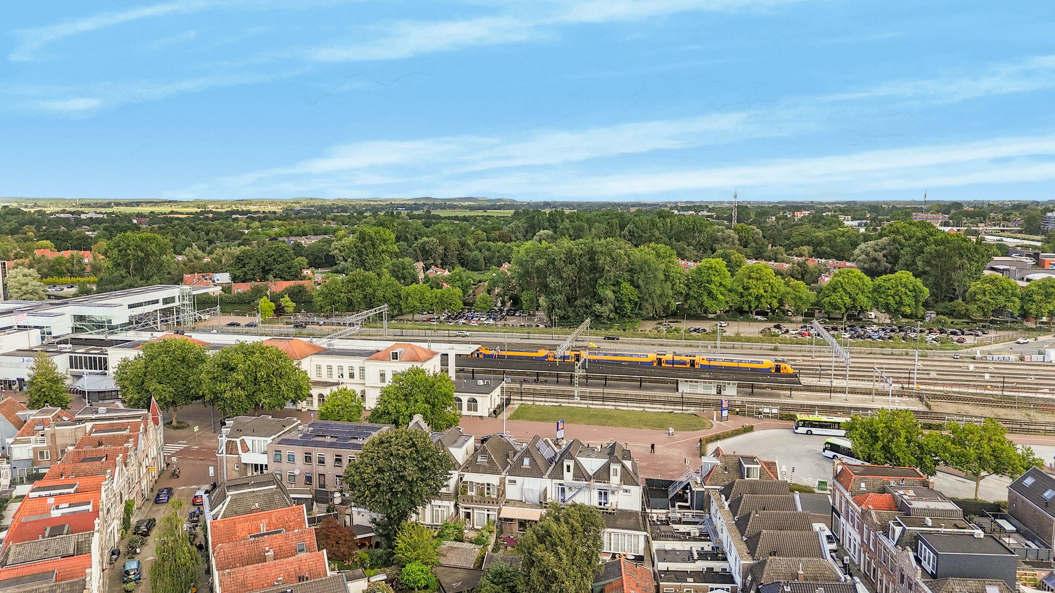 Photo 12 of Spoorstraat 55-A