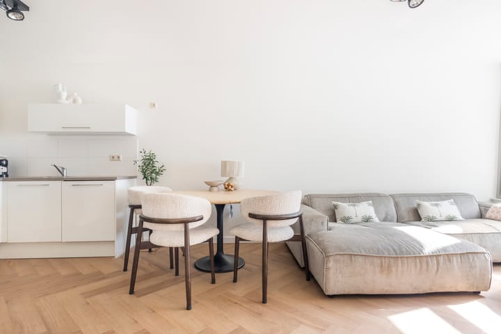 Foto 8 van Esmoreitstraat 56-H