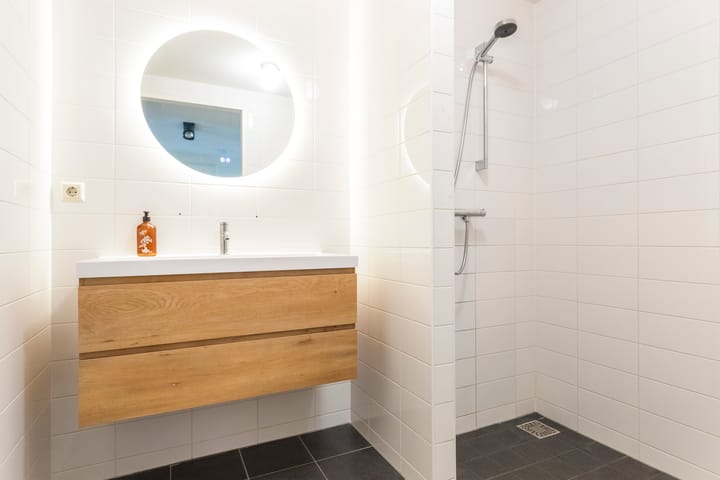 Foto 13 van Esmoreitstraat 56-H