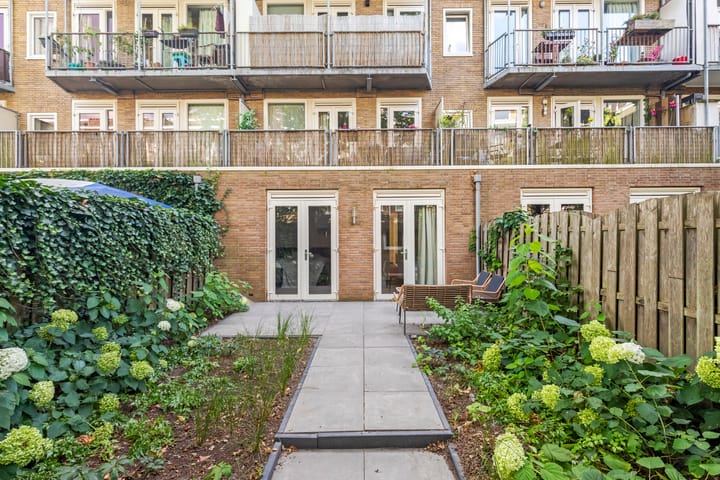 Foto 18 van Esmoreitstraat 56-H