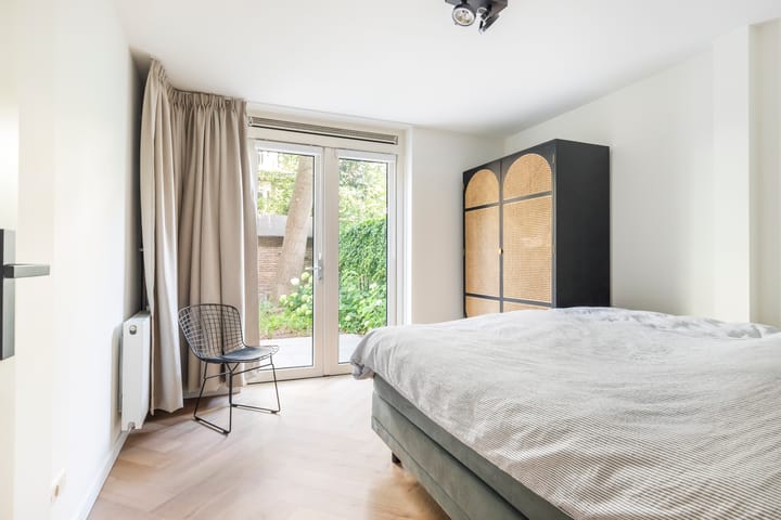 Foto 9 van Esmoreitstraat 56-H