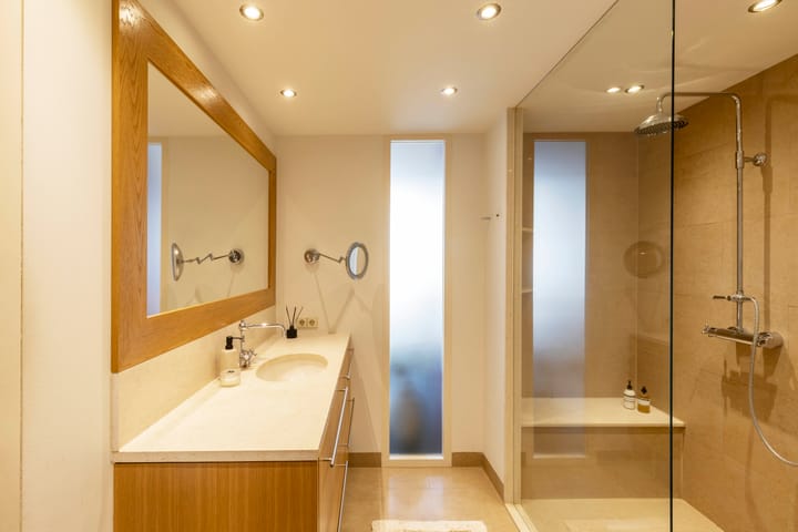 Photo 24 of Entrepotdok 166