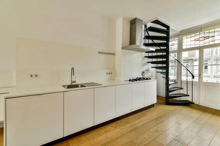 Foto 9 van Wilhelminastraat 16-3